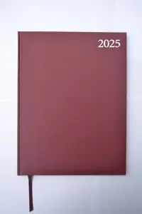 Kalendorius STANDARD 2025, PVC, A4, vyšninė